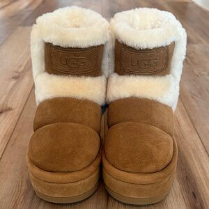 Ugg Classic Chillapeak Boots (Size 7) Platform Suede UggPlush Chestnut Brown